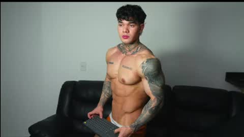 justin clark1 online show from August 4, 2026, 6:16 am