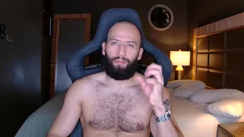 Snapshot of justin_hton chatting on October 22, 2025, 11:10 am Justin online show from October 22, 2025, 11:10 am