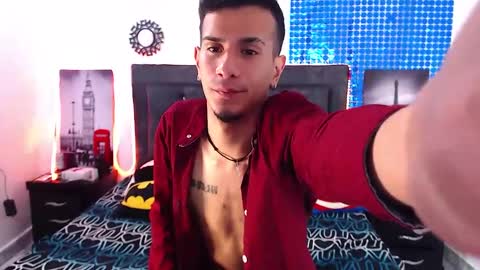 Snapshot of justin_melendez chatting on December 29, 2024, 8:15 pm JUSTIN online show from December 29, 2024, 8:15 pm