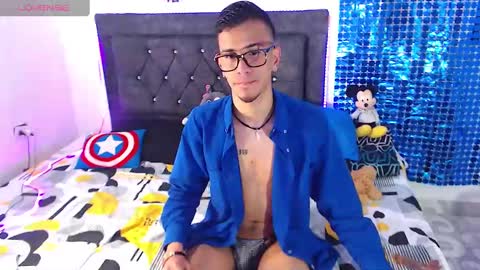 Snapshot of justin_melendez chatting on January 16, 2025, 9:19 pm JUSTIN online show from January 16, 2025, 9:19 pm