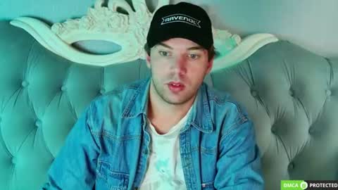 Snapshot of justin_reed chatting on June 11, 2026, 3:15 am Arthur online show from June 11, 2026, 3:15 am