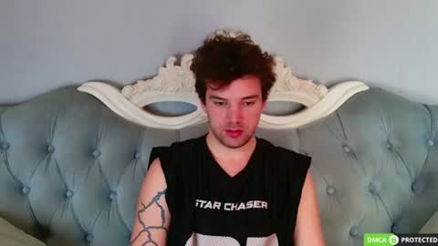 Snapshot of justin_reed chatting on June 25, 2026, 3:17 am Arthur online show from June 25, 2026, 3:17 am