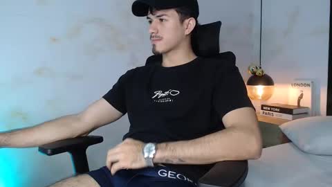 Justin online show from January 16, 2026, 8:02 pm