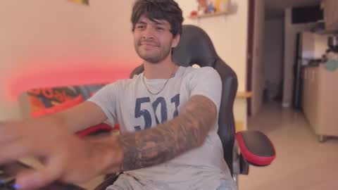 Diego online show from November 10, 2025, 11:37 pm