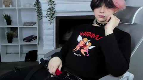 JUSTIN online show from October 9, 2025, 12:36 pm