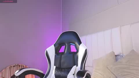 Justin  online show from January 13, 2026, 3:01 am