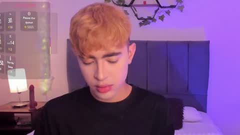 Snapshot of justinbe_ chatting on September 29, 2025, 11:37 am Justin online show from September 29, 2025, 11:37 am