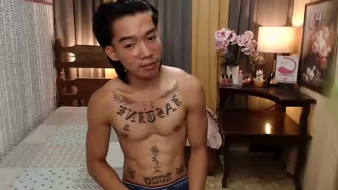 Snapshot of justine_hunk chatting on January 6, 2025, 6:14 am justine_hunk online show from January 6, 2025, 6:14 am