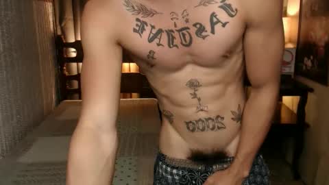 Snapshot of justine_hunk chatting on March 8, 2025, 8:44 am justine_hunk online show from March 8, 2025, 8:44 am
