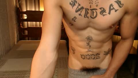 Snapshot of justine_hunk chatting on March 10, 2025, 10:15 am justine_hunk online show from March 10, 2025, 10:15 am