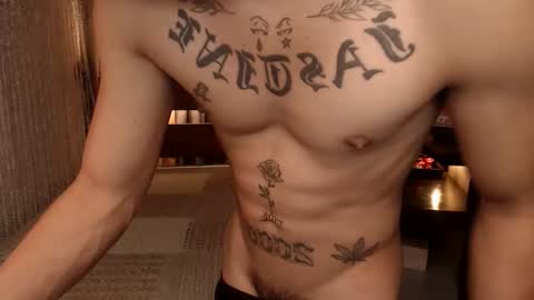 justine_hunk online show from April 27, 2026, 7:45 pm