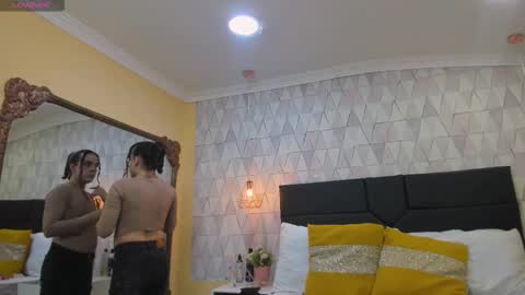 Snapshot of justineperry chatting on October 14, 2025, 3:07 am Justine online show from October 14, 2025, 3:07 am