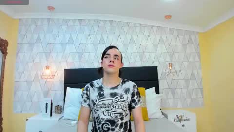 Snapshot of justineperry chatting on October 17, 2025, 3:20 am Justine online show from October 17, 2025, 3:20 am