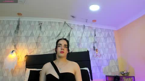 Snapshot of justineperry chatting on October 26, 2025, 3:23 am Justine online show from October 26, 2025, 3:23 am