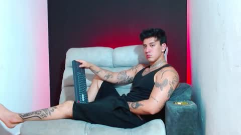 justinfuller_31 online show from February 7, 2026, 12:58 am