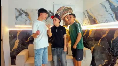 justingtime21 online show from May 12, 2026, 10:07 pm