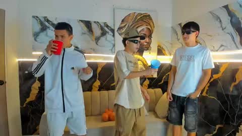 justingtime21 online show from May 13, 2026, 10:17 pm