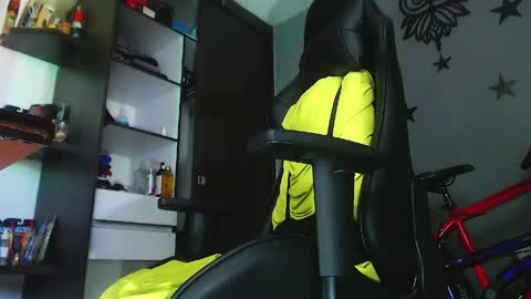 Justinsc online show from May 9, 2026, 6:57 pm