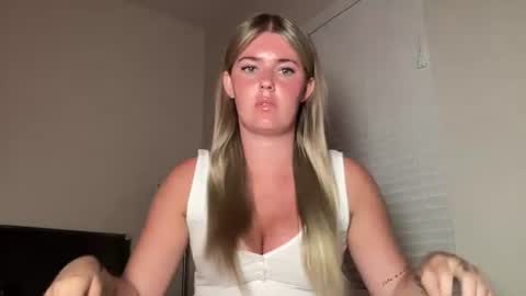 Lacie online show from July 16, 2026, 2:17 am