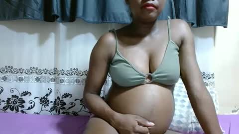 Justlhot online show from January 21, 2025, 10:51 pm