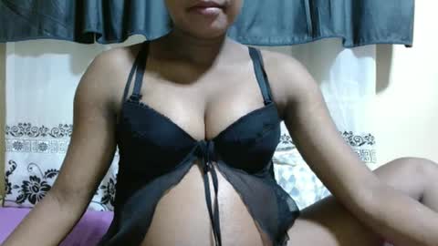 Justlhot online show from January 23, 2025, 2:28 pm