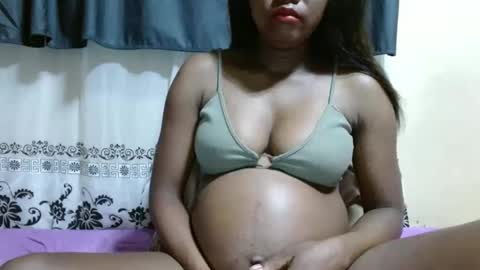 Justlhot online show from February 9, 2025, 2:49 am