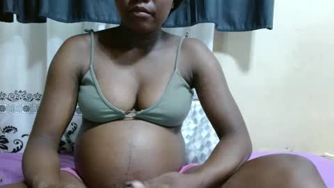 Justlhot online show from February 11, 2025, 7:33 am