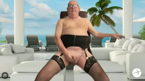justlookingforfun68 online show from June 24, 2026, 8:13 am