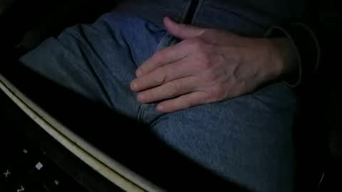 Justme39057 online show from September 22, 2025, 5:59 pm