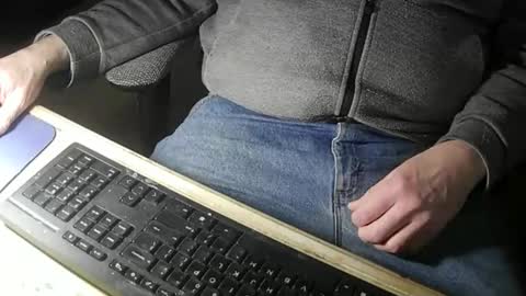 Snapshot of justme39057 chatting on March 29, 2026, 7:25 pm Justme39057 online show from March 29, 2026, 7:25 pm