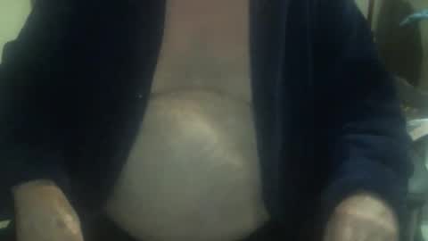 justmeohio online show from November 5, 2025, 2:33 am