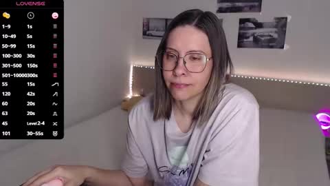 Julie online show from May 2, 2026, 4:17 am