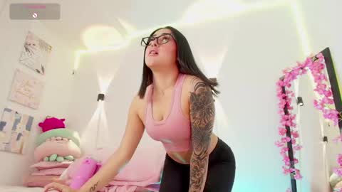 Emy online show from September 24, 2025, 12:47 am