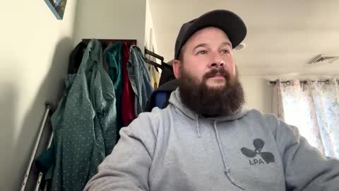 Snapshot of justpeakingnow chatting on December 13, 2024, 6:38 pm justpeakingnow online show from December 13, 2024, 6:38 pm