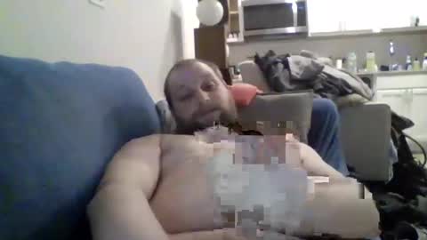 Snapshot of justright1 chatting on December 10, 2024, 8:05 pm justright1 online show from December 10, 2024, 8:05 pm