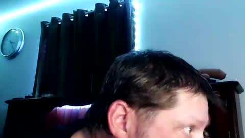 justsetfree online show from December 22, 2025, 8:22 am