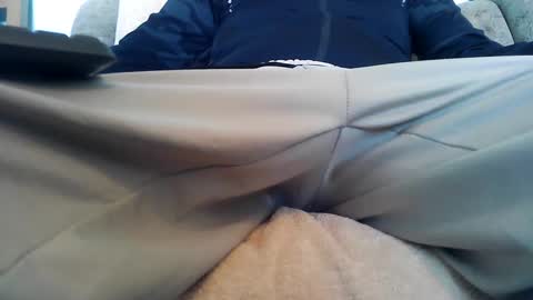 justthes3me online show from February 1, 2025, 12:37 pm
