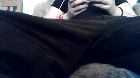 justthes3me online show from February 22, 2025, 1:35 pm