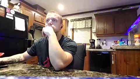 Snapshot of justus0624 chatting on October 3, 2025, 1:02 am justus0624 online show from October 3, 2025, 1:02 am