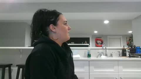 Snapshot of justus1876 chatting on December 13, 2024, 2:21 am justus1897 online show from December 13, 2024, 2:21 am