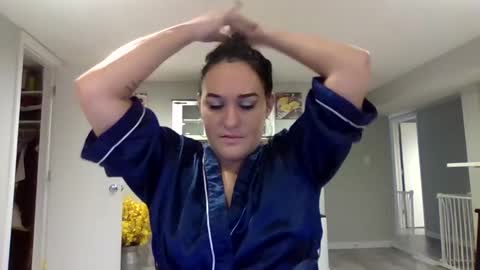 justus1897 online show from November 7, 2025, 1:27 am