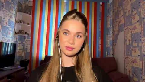 Melissa online show from June 17, 2026, 4:26 am