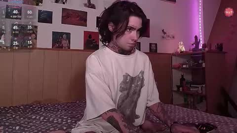 Juuzou hehim u can call me Juz online show from October 31, 2025, 2:18 pm