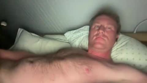 jvasser81 online show from April 29, 2026, 3:32 am