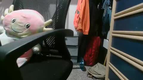 Rock  Peaches  Last tipper gets surprise online show from December 7, 2024, 5:48 am