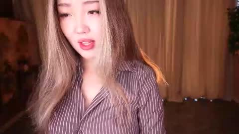 Amely online show from July 4, 2026, 3:56 am
