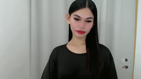 Snapshot of kaamy_dake chatting on October 17, 2025, 3:14 pm KAAMY online show from October 17, 2025, 3:14 pm