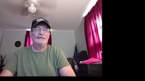 Snapshot of kabriggs136 chatting on September 17, 2025, 9:27 pm kabriggs136 online show from September 17, 2025, 9:27 pm