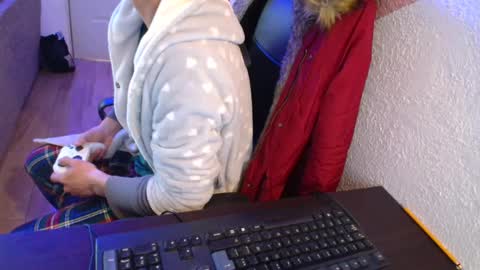 Snapshot of kael_art_d chatting on December 29, 2024, 6:05 pm kael_art_d online show from December 29, 2024, 6:05 pm