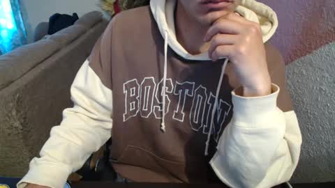Snapshot of kael_art_d chatting on February 22, 2025, 3:25 pm kael_art_d online show from February 22, 2025, 3:25 pm